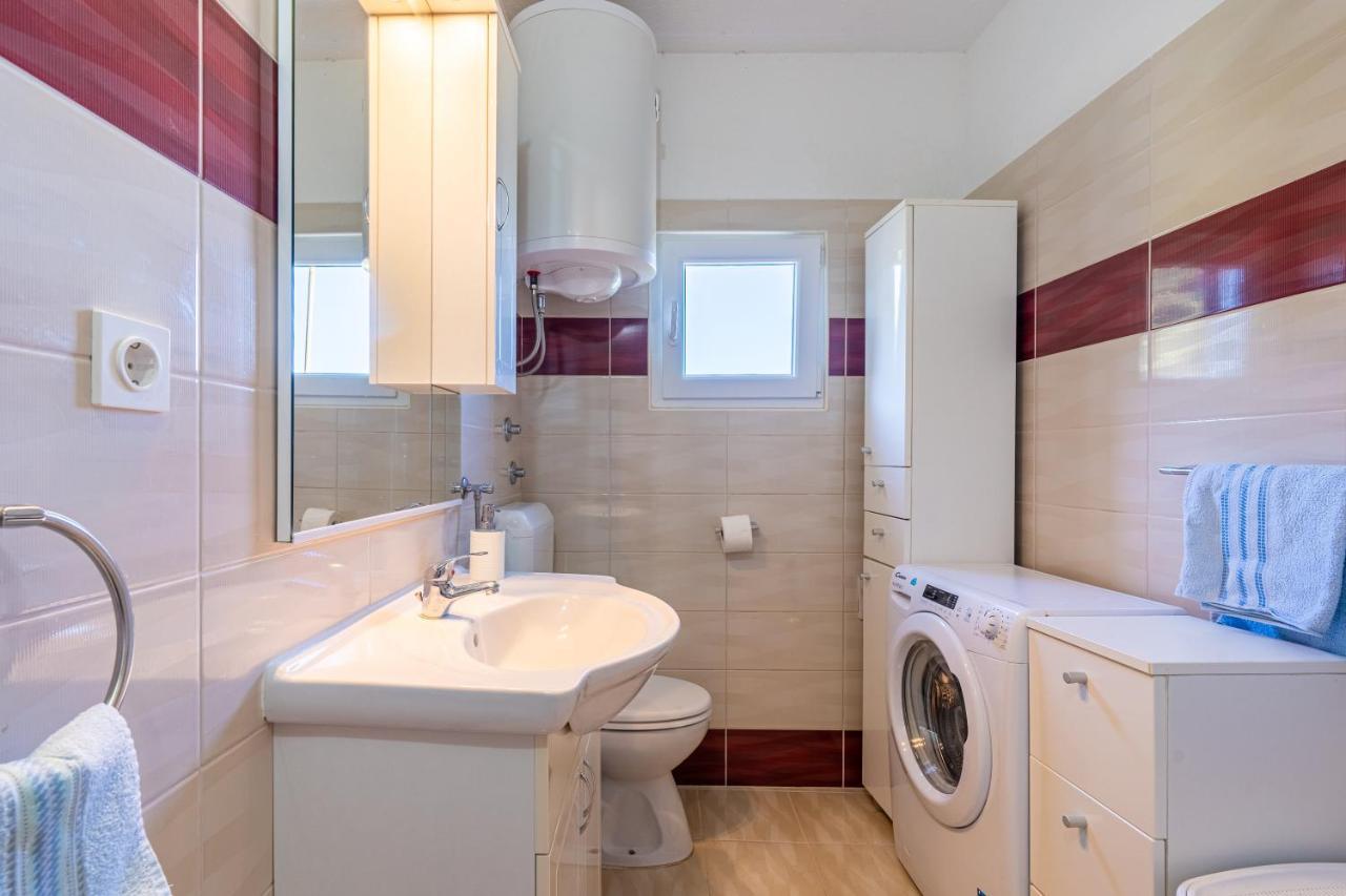 Apartmani Valun1 Екстер'єр фото