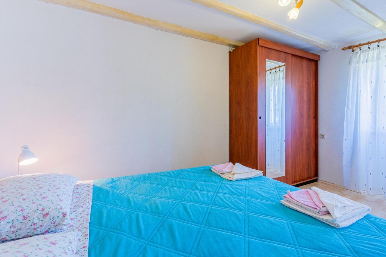 Apartmani Valun1 Екстер'єр фото