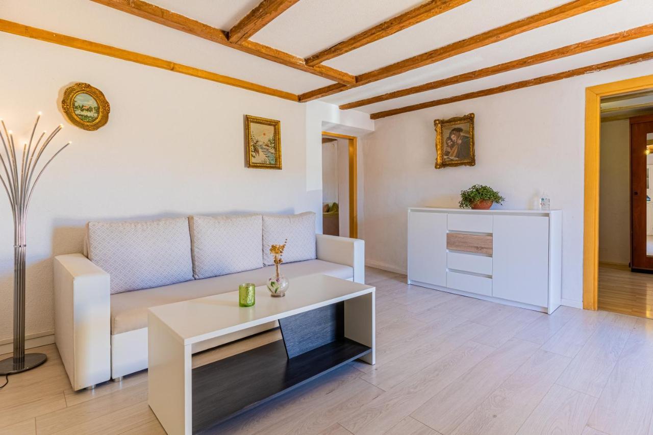 Apartmani Valun1 Екстер'єр фото