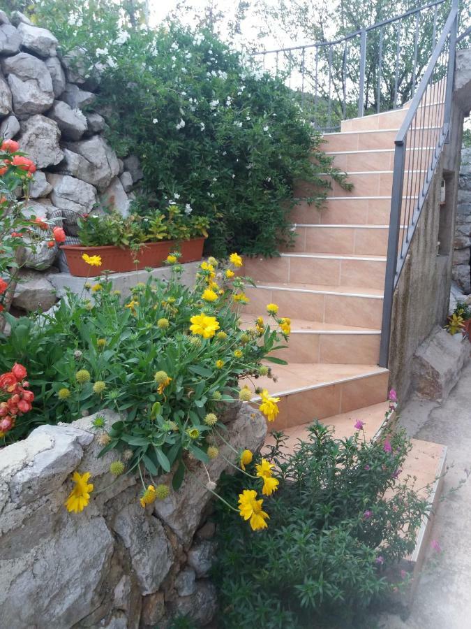 Apartmani Valun1 Екстер'єр фото